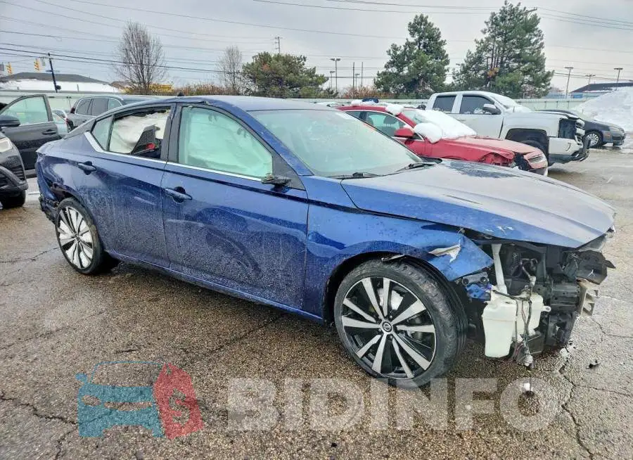 1N4BL4CV2LC146505 Photo# 4
