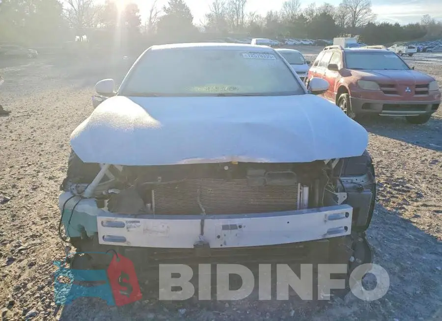 1N4BL4EV1KC168927 Photo# 5