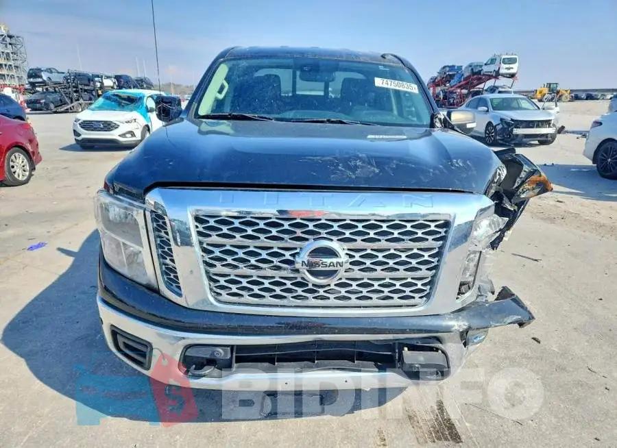 1N6AA1E58KN529937 Photo# 5