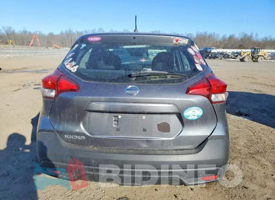 3N1CP5CU6JL500482 Photo# 6