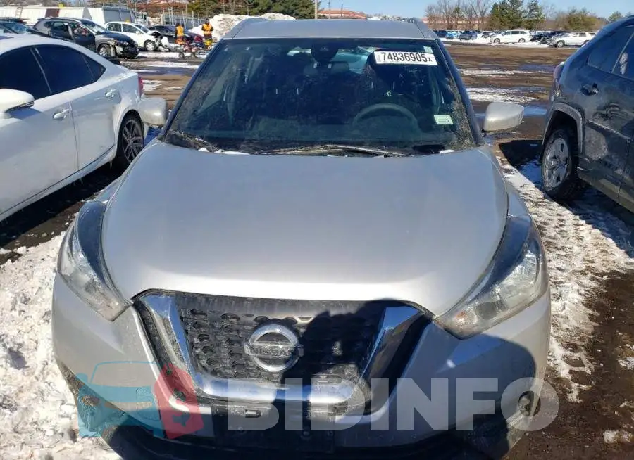 3N1CP5CV4LL570834 Photo# 5