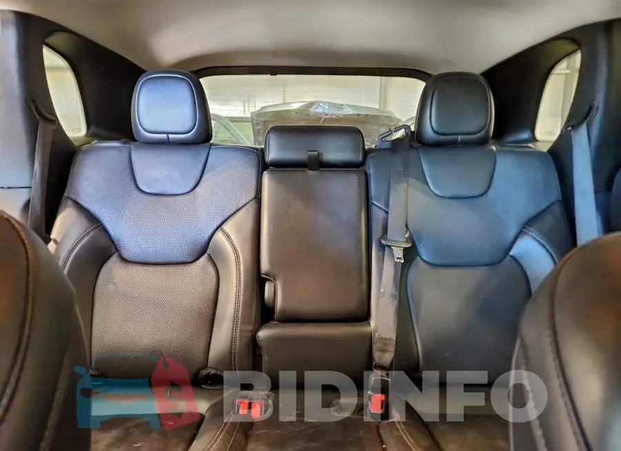 1C4PJMMX8MD126065 Photo# 10