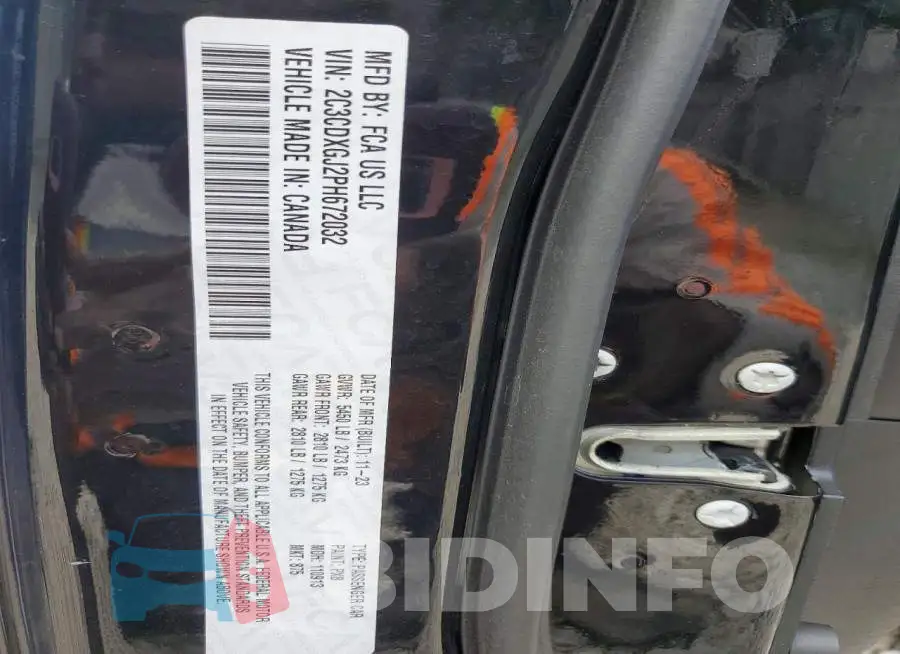 2C3CDXGJ2PH672032 Photo# 12