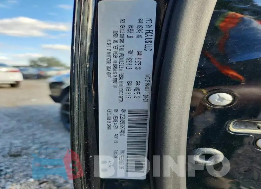2C3CDZAG5KH744116 Photo# 12