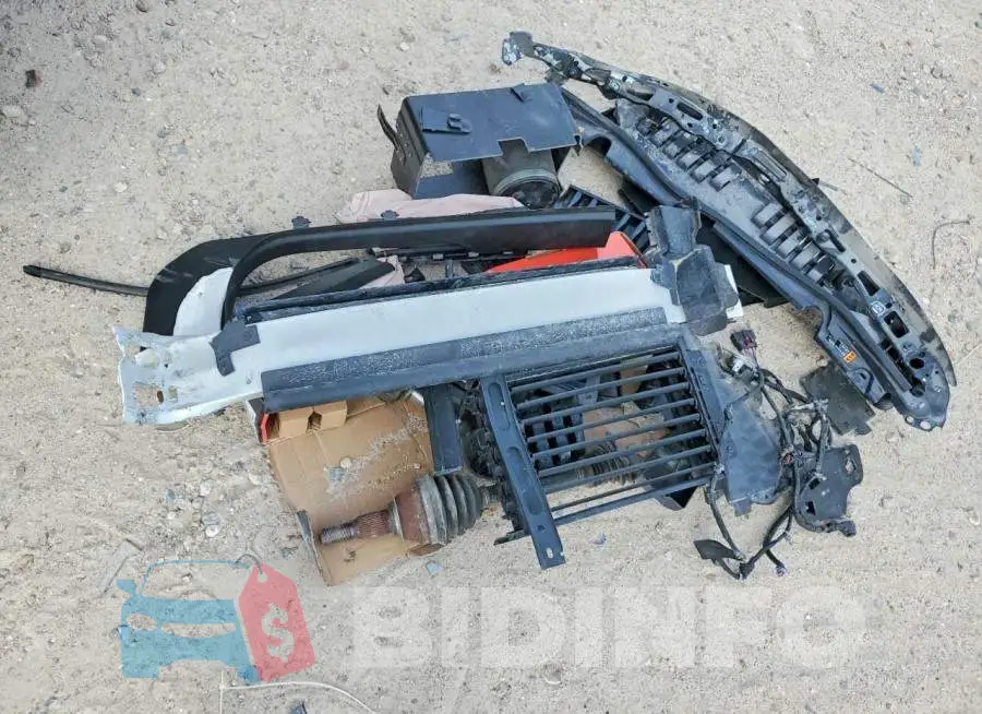 1GYFZER40NF112492 Photo# 13