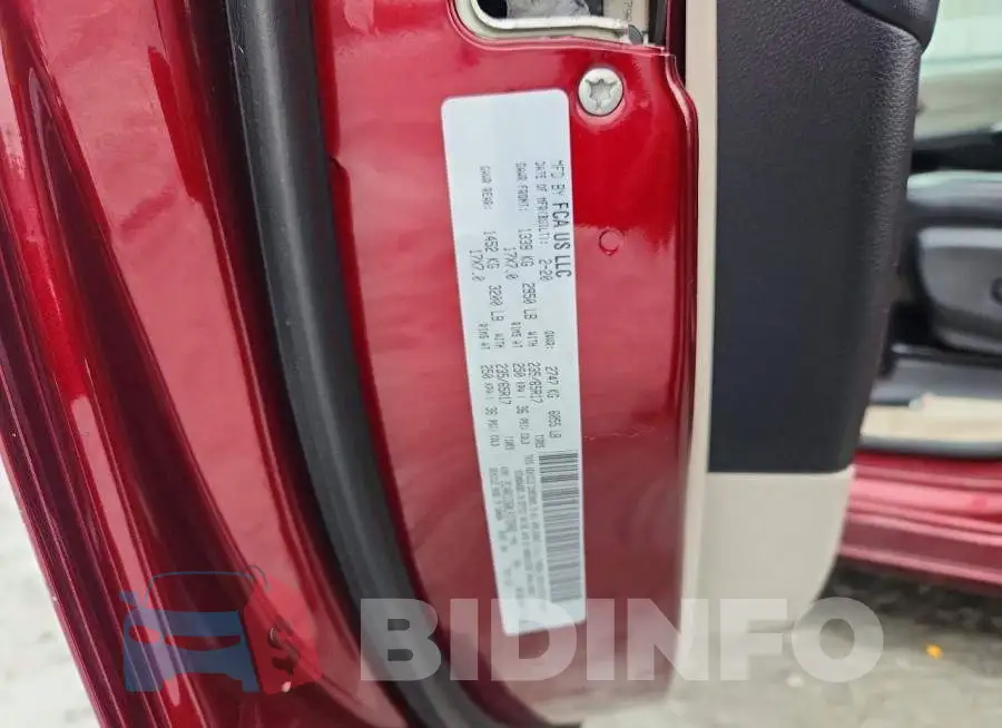 2C4RC1DG0LR172082 Photo# 13