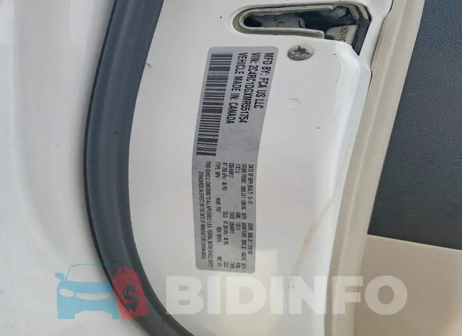 2C4RC1DGXMR551754 Photo# 13