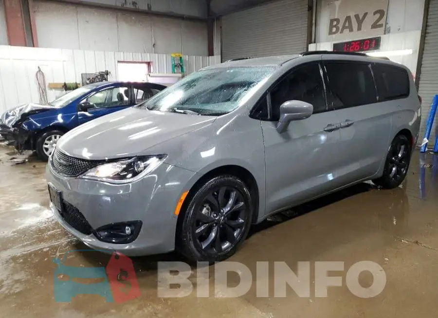2C4RC1EG4LR149743 Photo# 1
