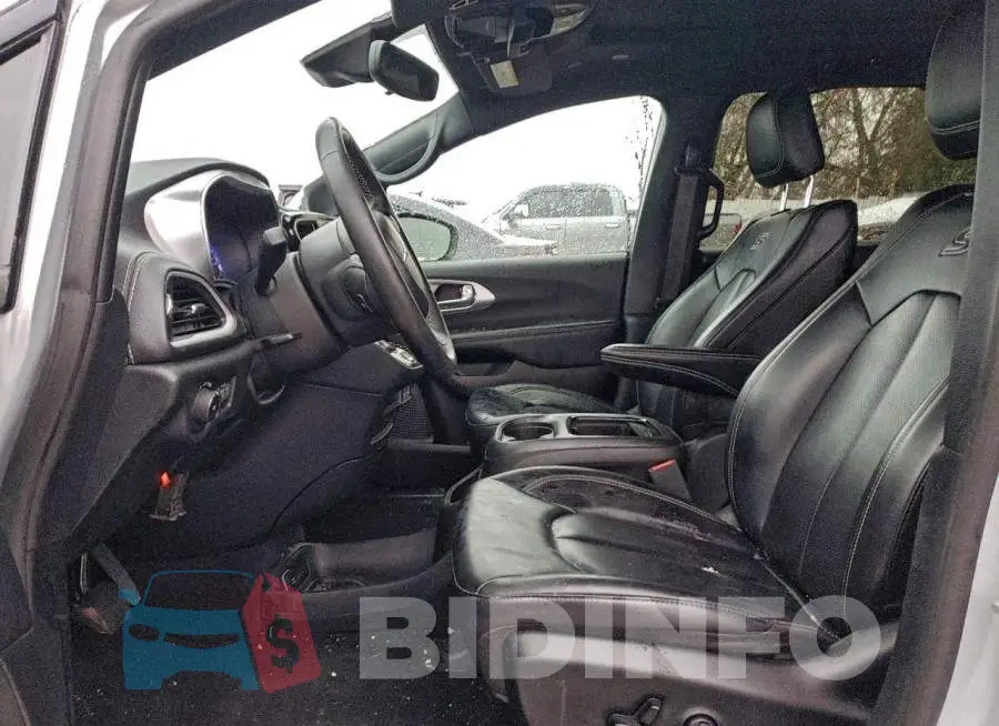 2C4RC3BG2PR576201 Photo# 7