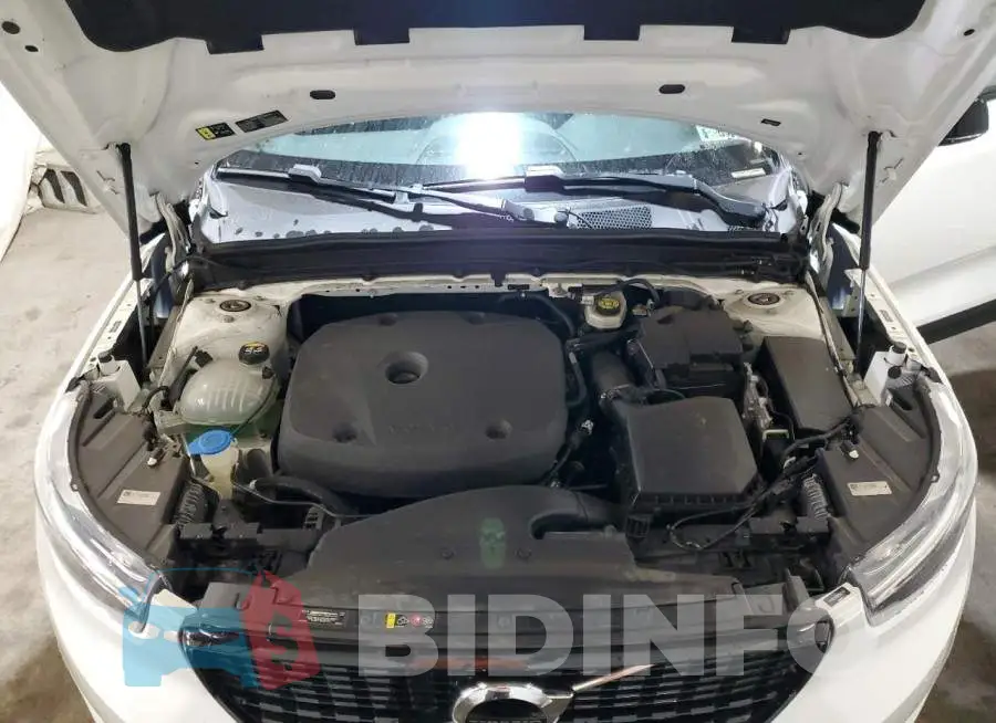 YV4162UM2M2545264 Photo# 12