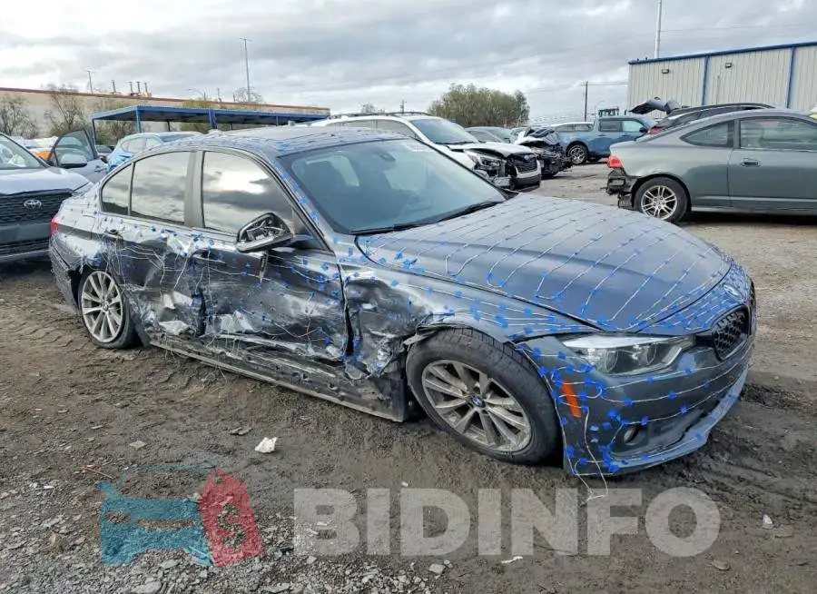 WBA8E1G59JNU90337 Photo# 4