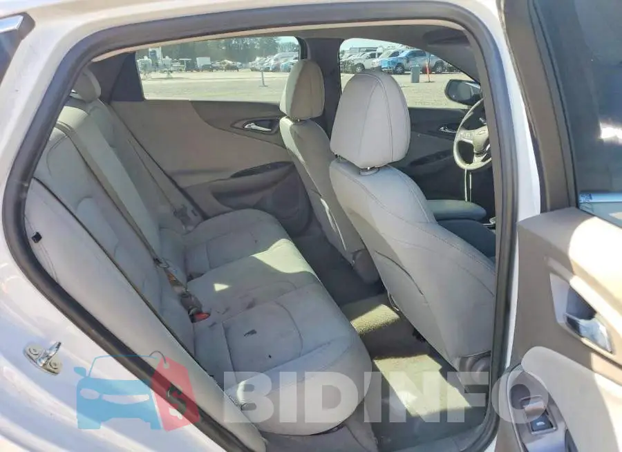 1G1ZB5ST3LF115272 Photo# 10