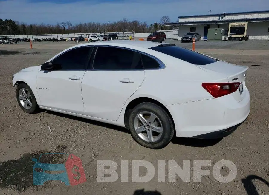 1G1ZB5ST3LF115272 Photo# 2