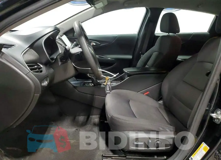 1G1ZD5ST4NF158449 Photo# 7