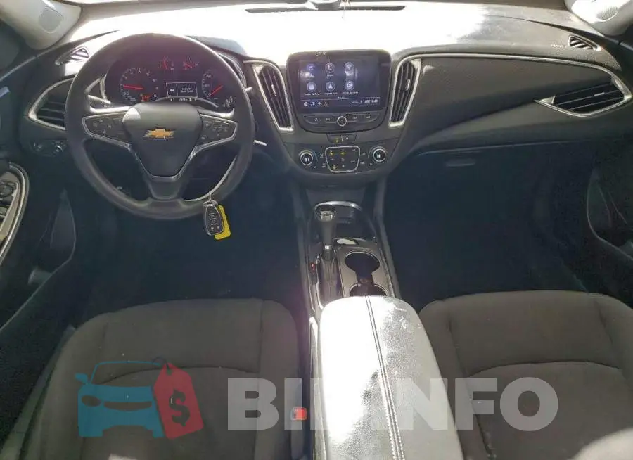 1G1ZD5ST5LF072757 Photo# 8