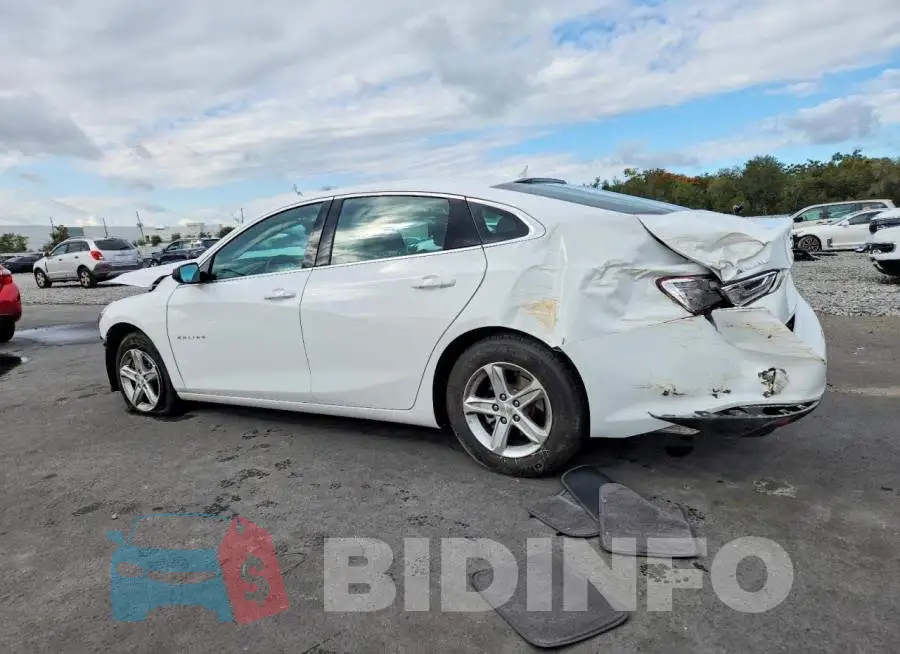 1G1ZD5ST9PF240843 Photo# 2