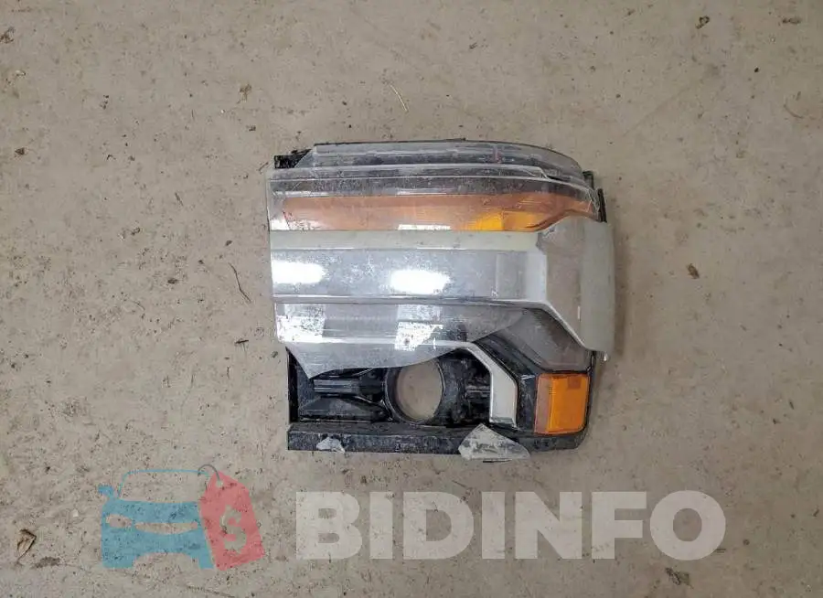 3GCUKREC2HG468922 Photo# 12