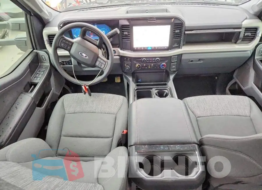 1FT8W3BN2TEC62640 Photo# 8