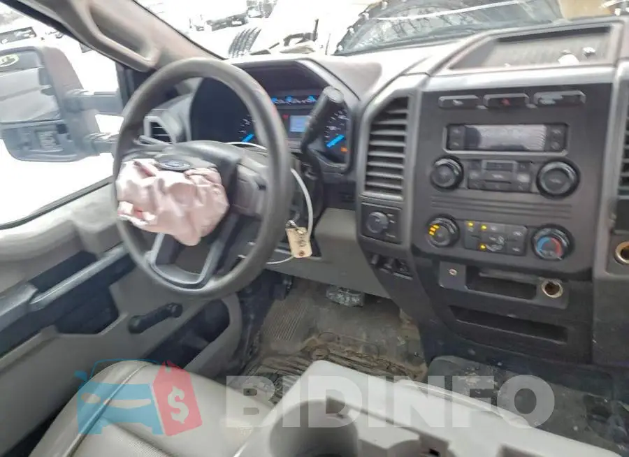 1FTBF2A62HEB63088 Photo# 8