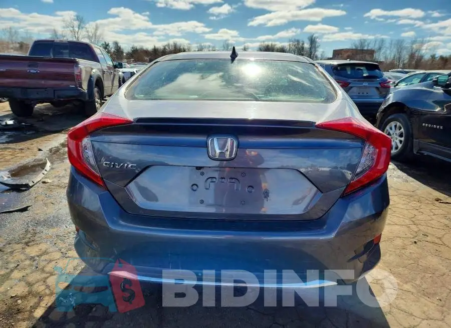 19XFC1F30LE210845 Photo# 6