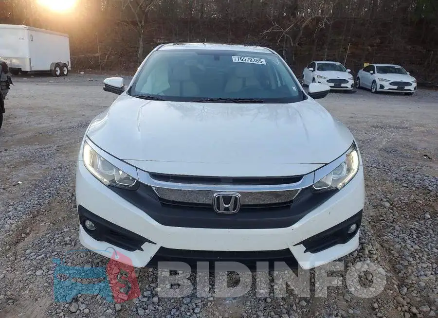 19XFC1F34HE025673 Photo# 5
