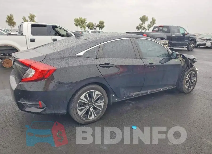 19XFC1F72HE215054 Photo# 3