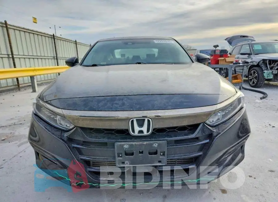 1HGCV1F37JA188096 Photo# 5