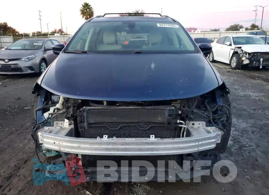 2C4RC1EG2HR514296 Photo# 5