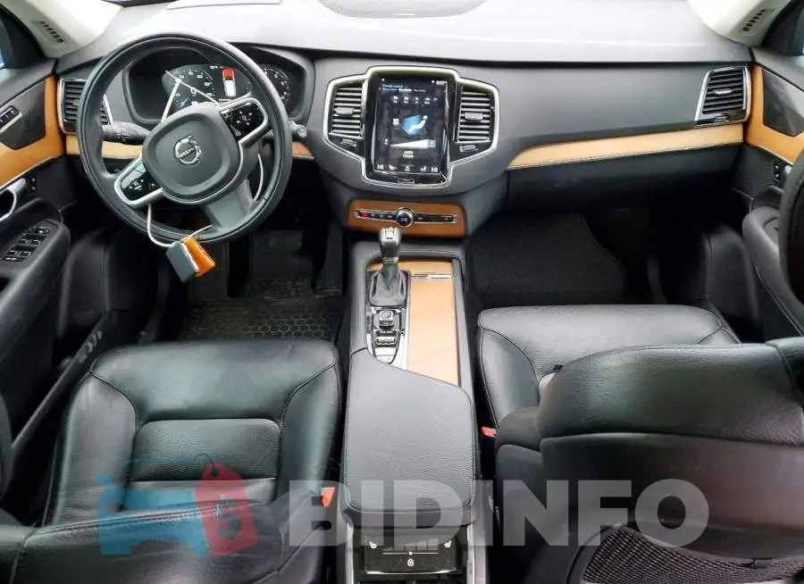 YV4A22PK2M1689814 Photo# 8
