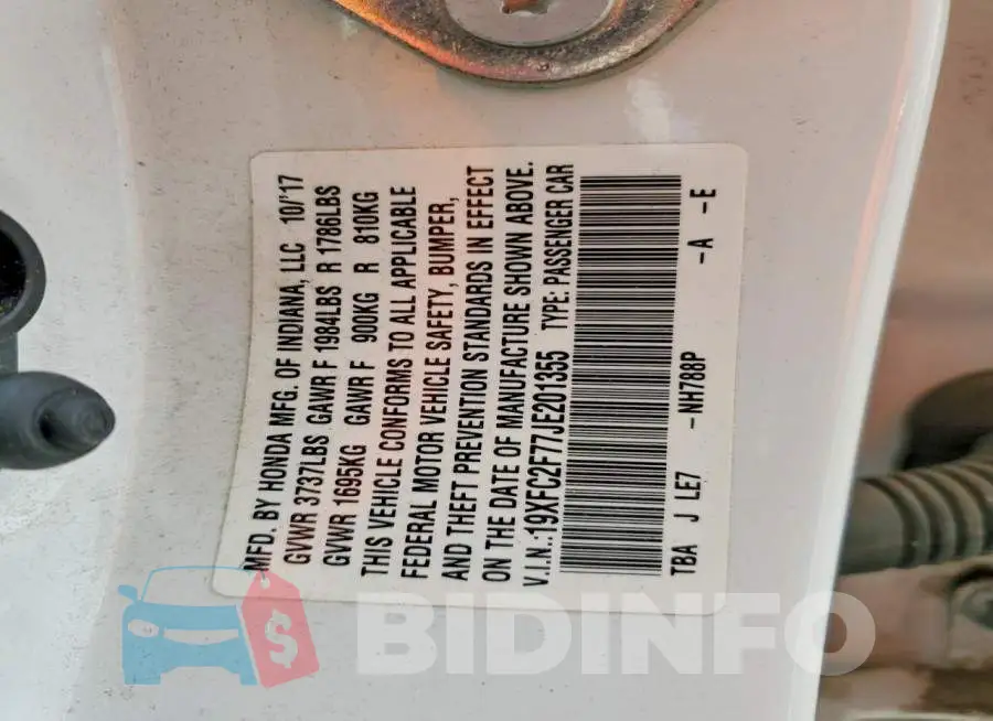 19XFC2F77JE201355 Photo# 12