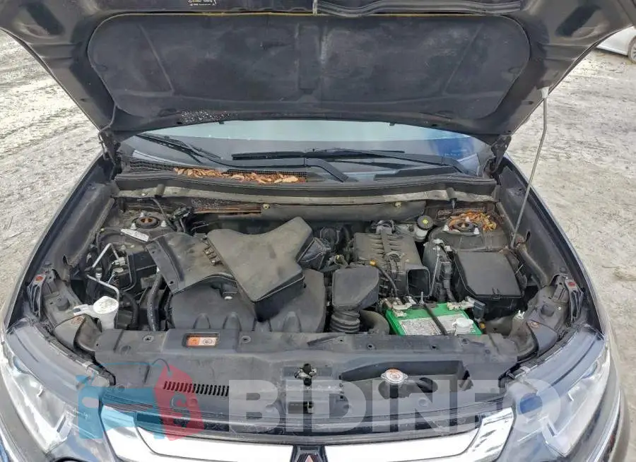 JA4AD2A35JZ035234 Photo# 12