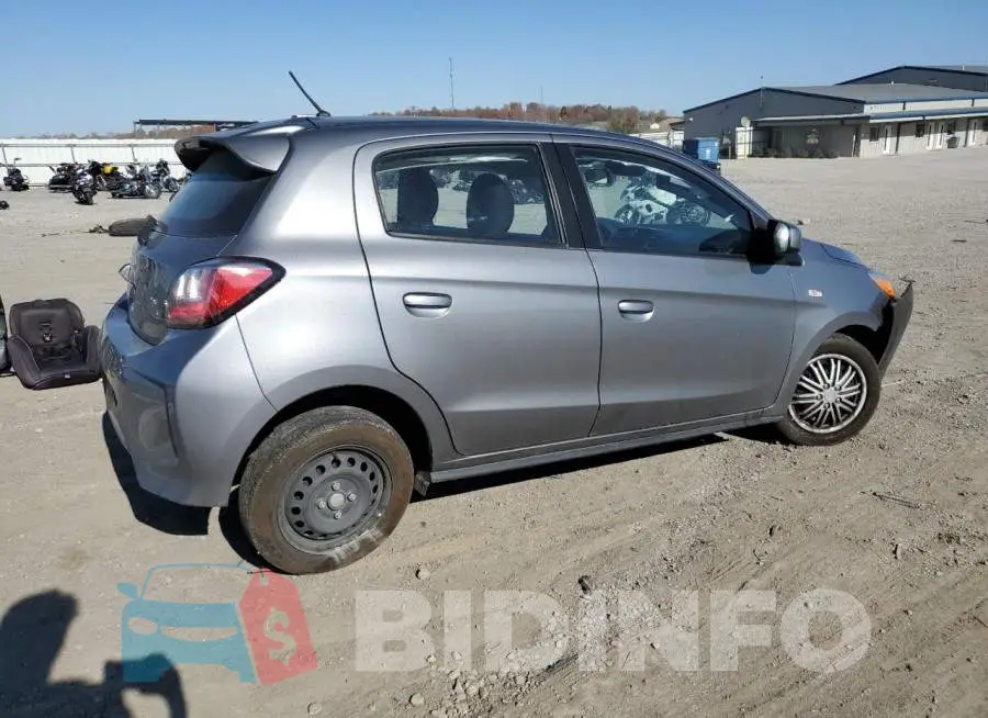 ML32AUHJ9MH014094 Photo# 3