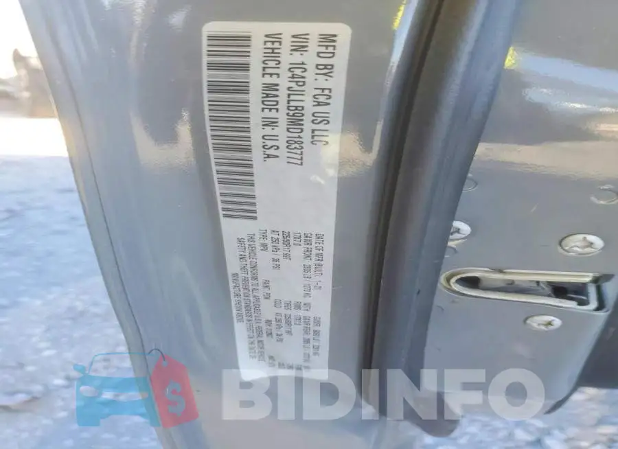 1C4PJLLB9MD183777 Photo# 13