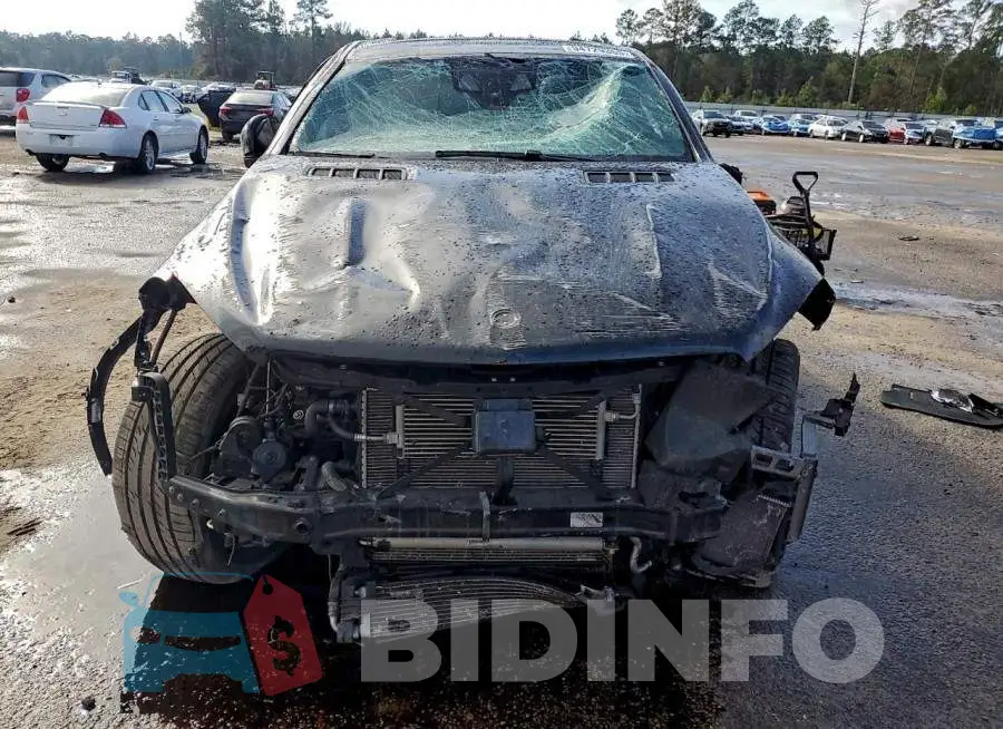 4JGED7FB9JA102058 Photo# 5