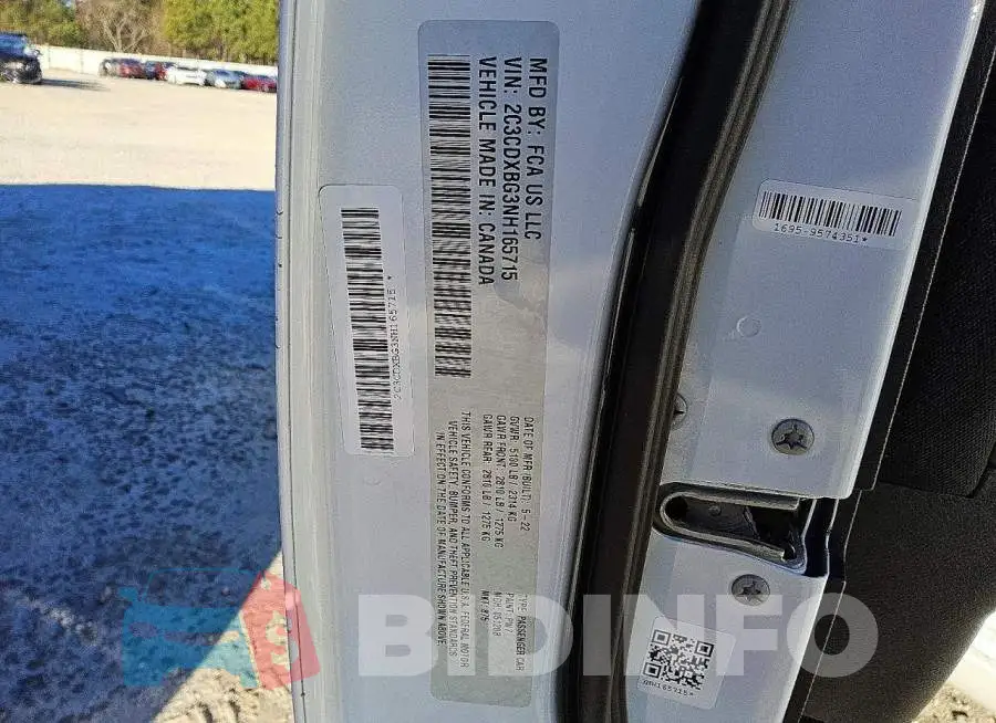 2C3CDXBG3NH165715 Photo# 12