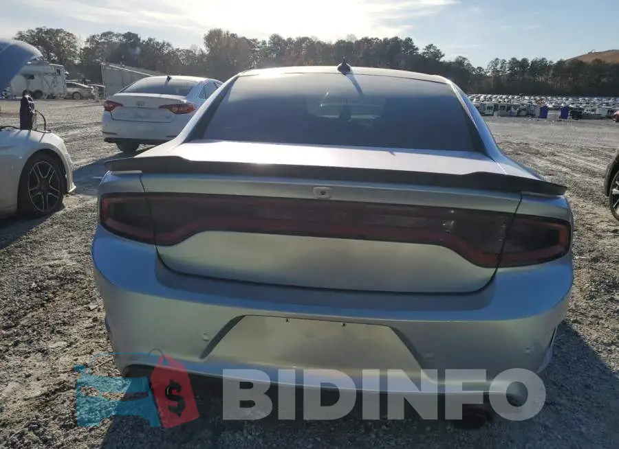 2C3CDXHGXKH681234 Photo# 6