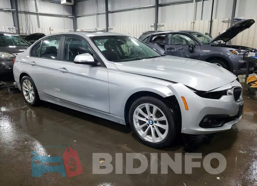 WBA8A3C55HK691709 Photo# 4
