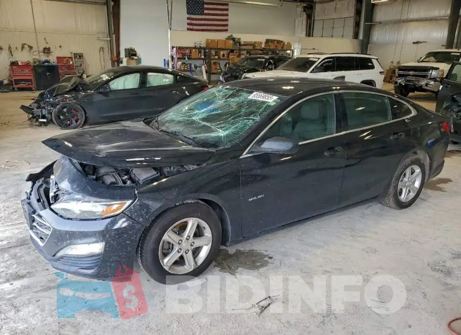 1G1ZB5ST3LF152919 Photo# 1
