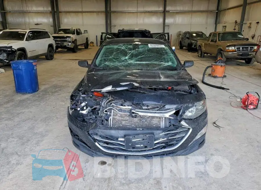 1G1ZB5ST3LF152919 Photo# 5