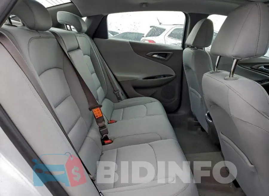 1G1ZD5ST2KF126577 Photo# 10