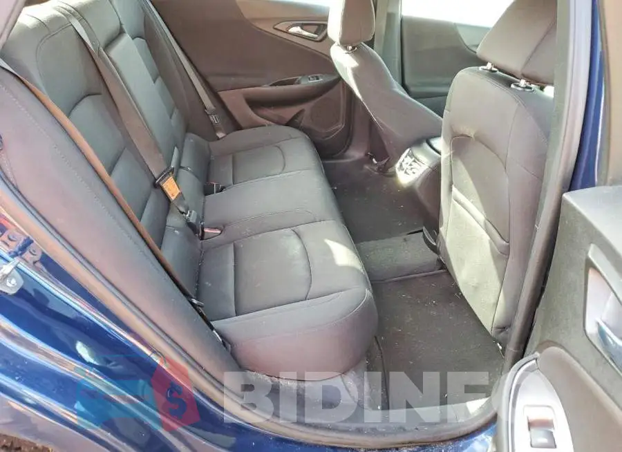 1G1ZD5ST4NF135818 Photo# 10
