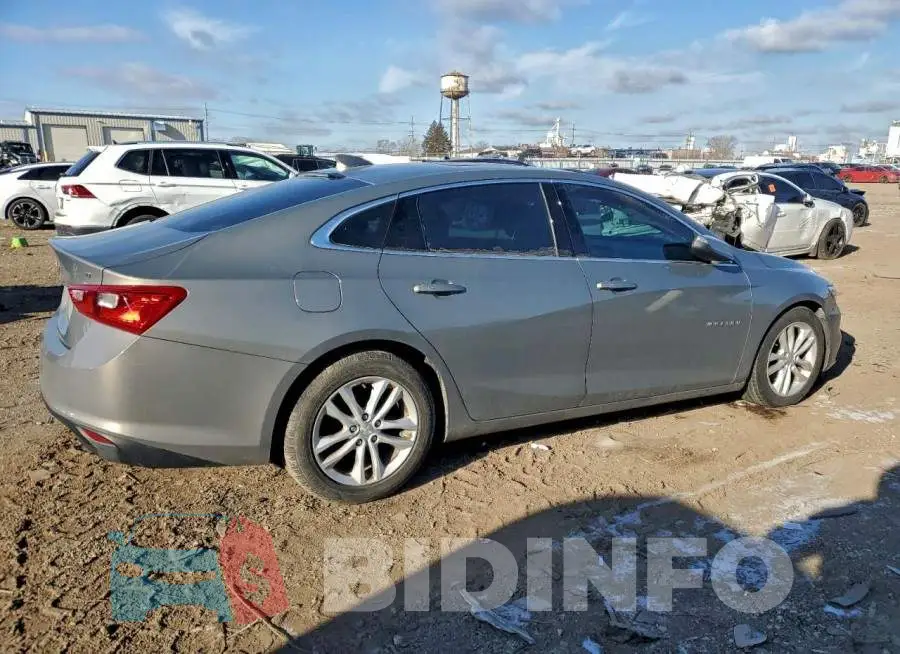 1G1ZD5ST7JF151098 Photo# 3