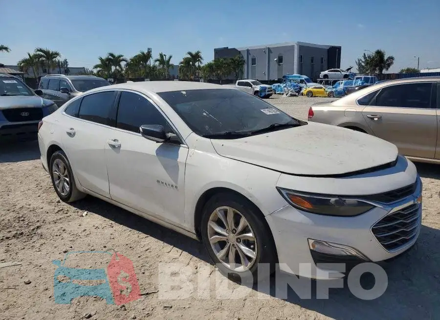 1G1ZD5ST7KF107961 Photo# 4