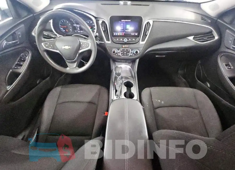 1G1ZD5ST7NF122013 Photo# 8