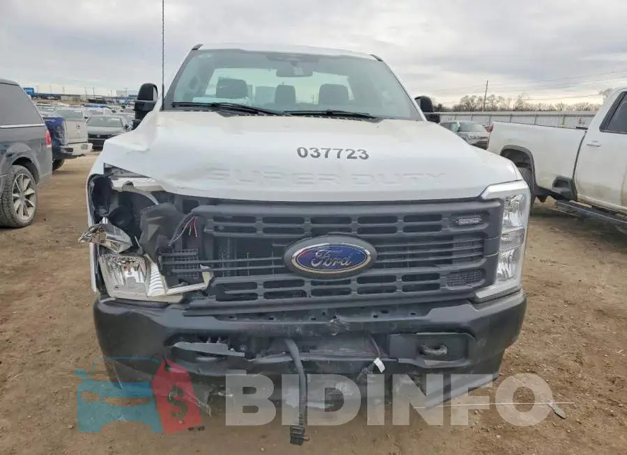 1FTBF2BAXPEC27119 Photo# 5