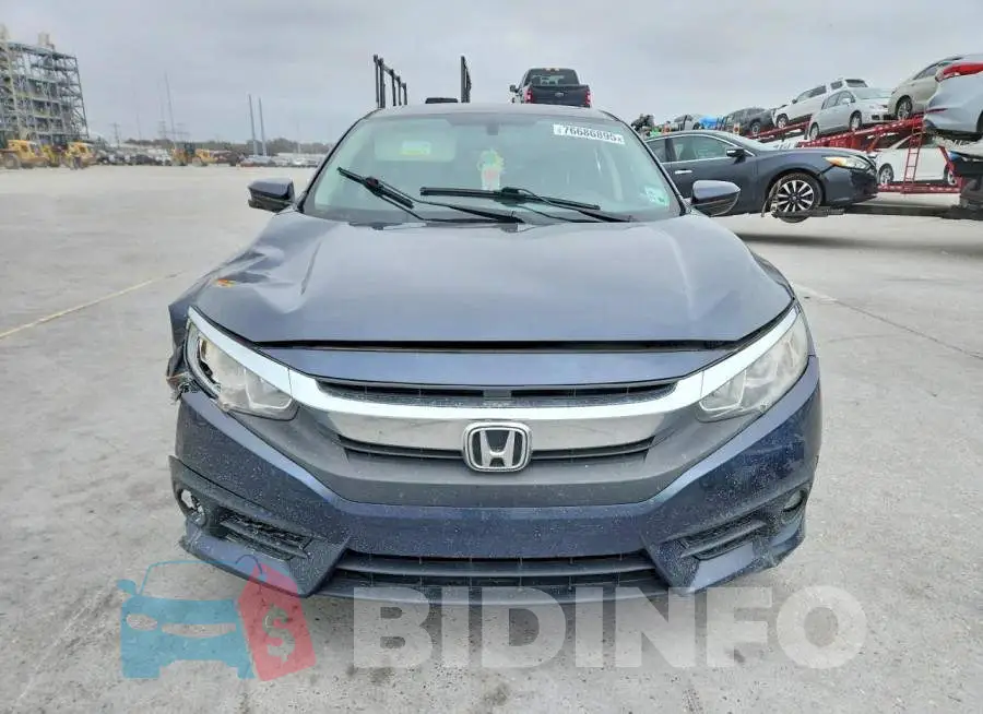 19XFC1F71HE015637 Photo# 5