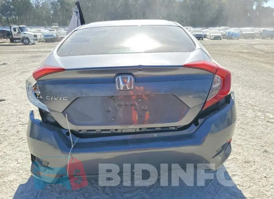 19XFC2F53HE000934 Photo# 6