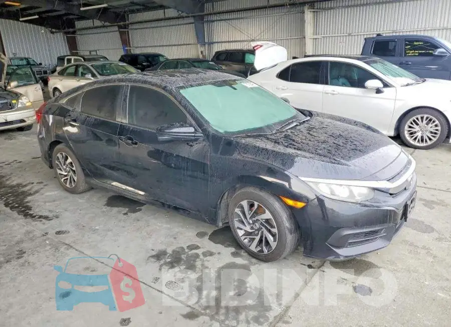 19XFC2F70HE204060 Photo# 4