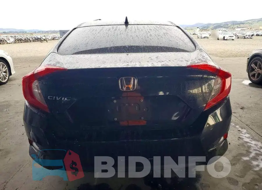 19XFC2F70HE204060 Photo# 6
