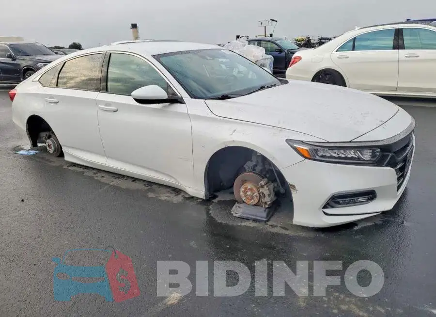 1HGCV1F36KA156452 Photo# 4